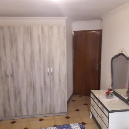 דירות ברונצ'אלס Casa Rosalia מראה חיצוני תמונה